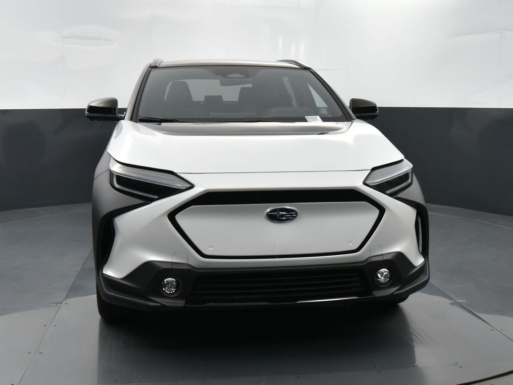2025 Subaru Solterra Touring photo 3