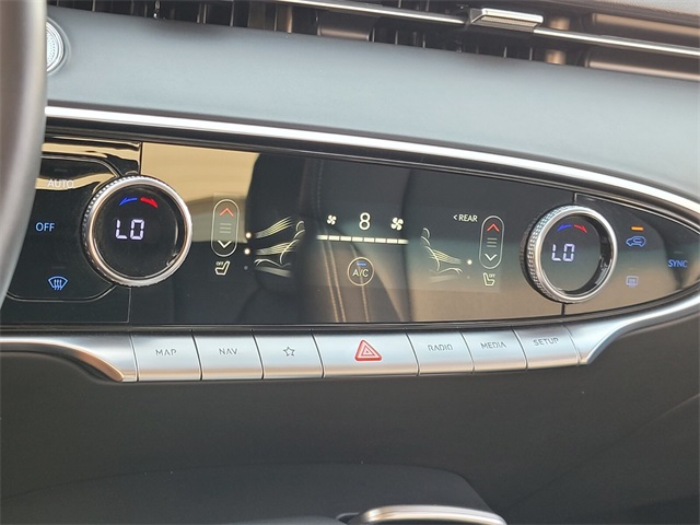 2025 Genesis GV70 2.5T photo 24
