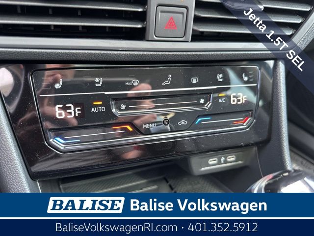 2025 Volkswagen Jetta SEL photo 13