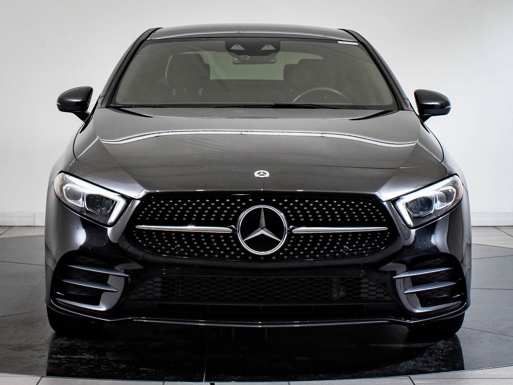 2022 Mercedes Benz A 220 photo 2