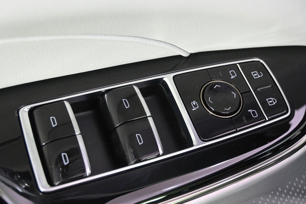 2025 Cadillac Lyriq Sport photo 20