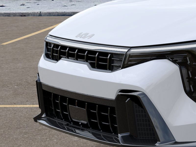 2025 Kia K4 GT-Line photo 7