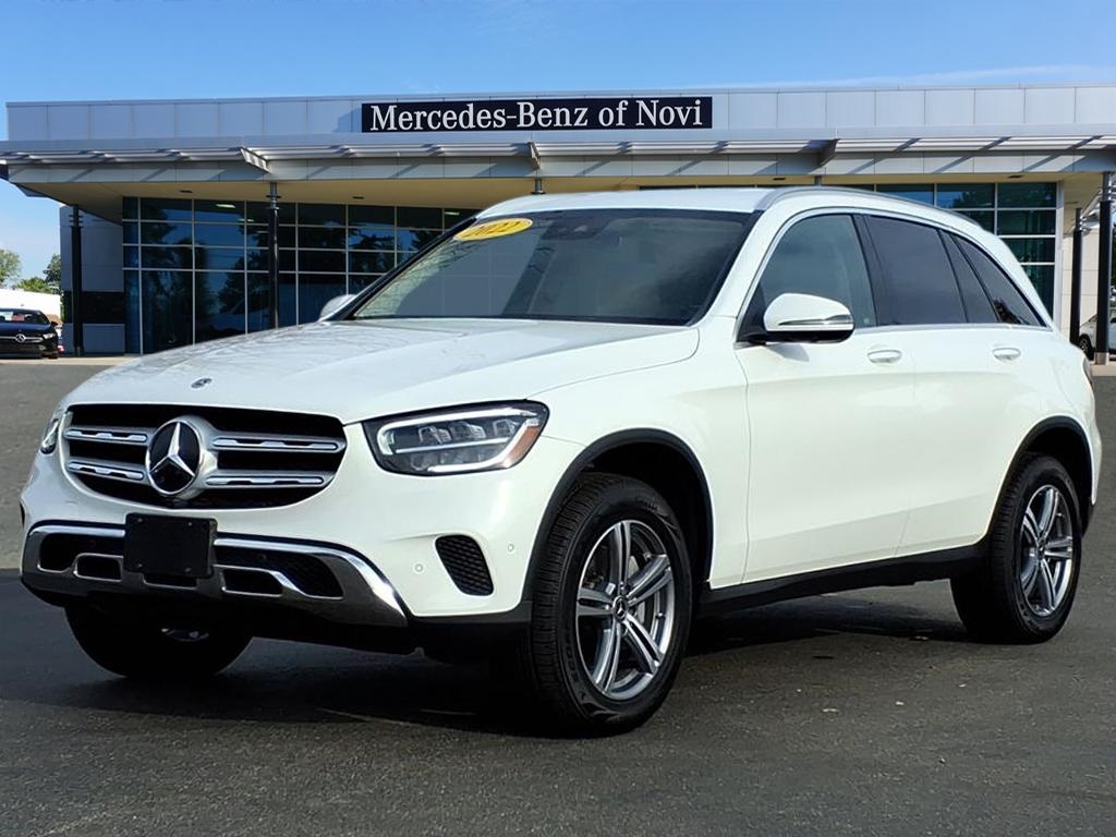 2022 Mercedes-Benz GLC GLC300's photo