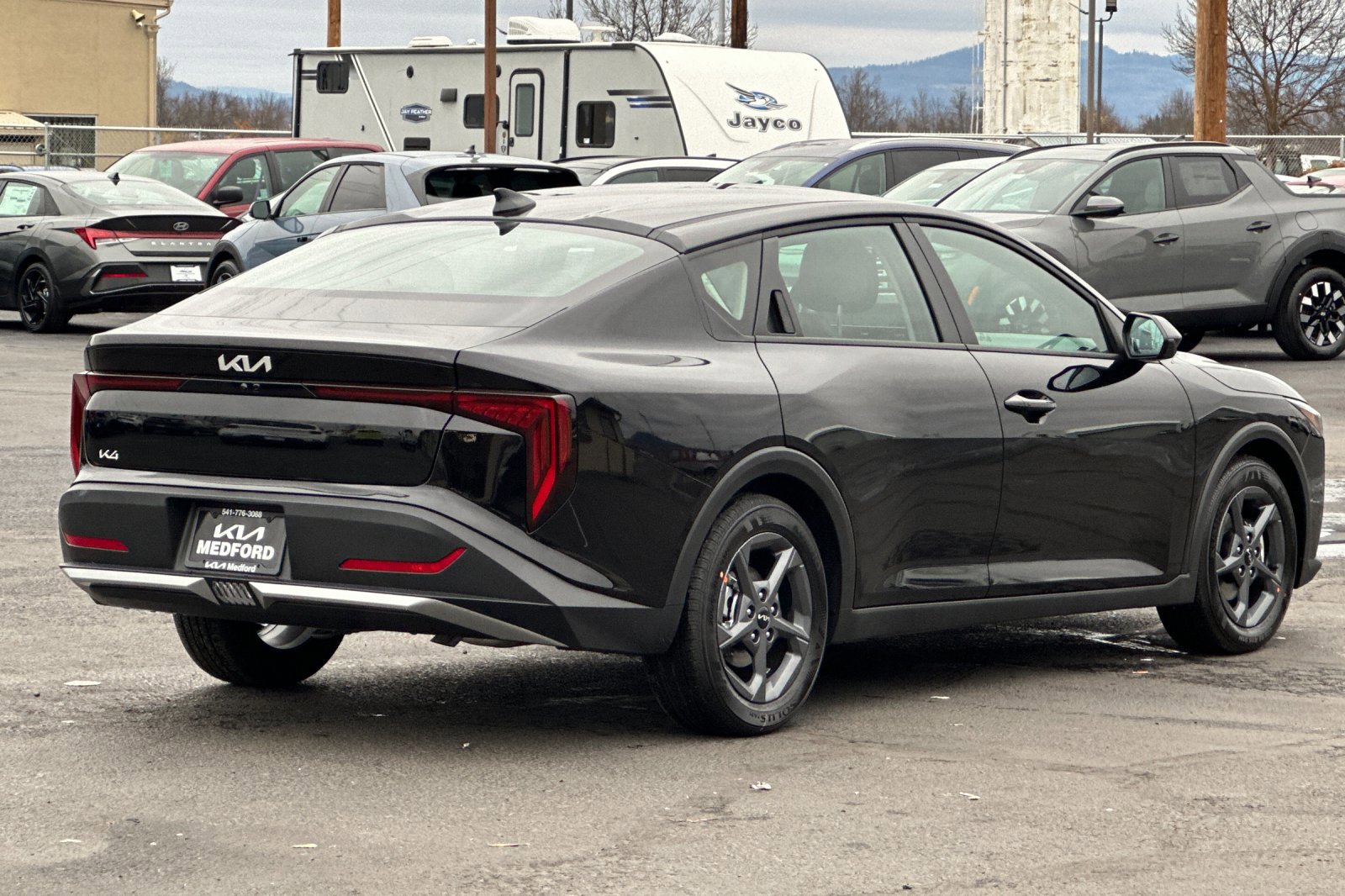 2025 Kia K4 LXS photo 2