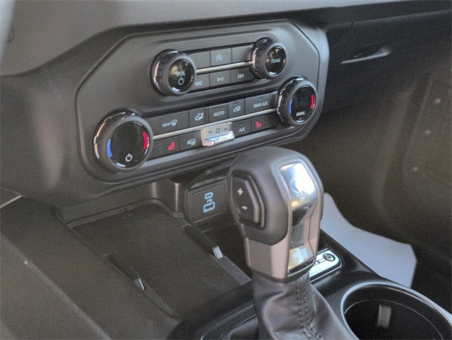 2025 Ford Bronco Big Bend photo 13