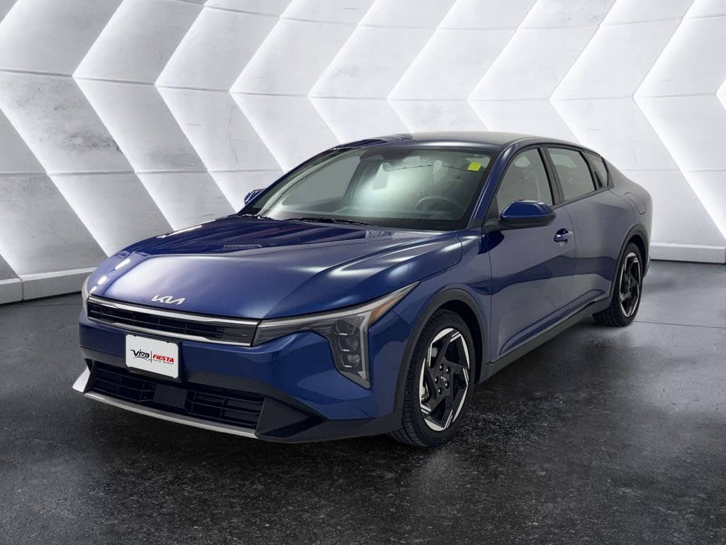 2025 Kia K4 EX photo 3