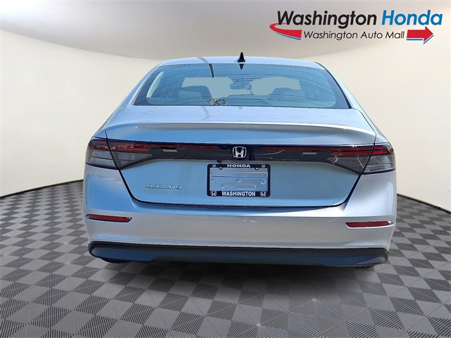 2025 Honda Accord 1.5T SE photo 5