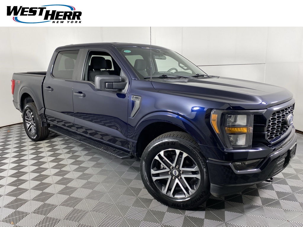 2023 Ford F-150 XL's photo