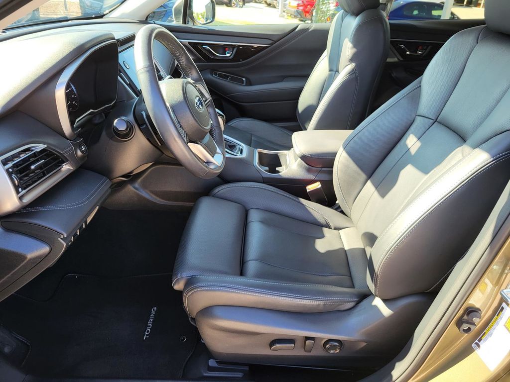 2023 Subaru Outback Touring XT photo 21