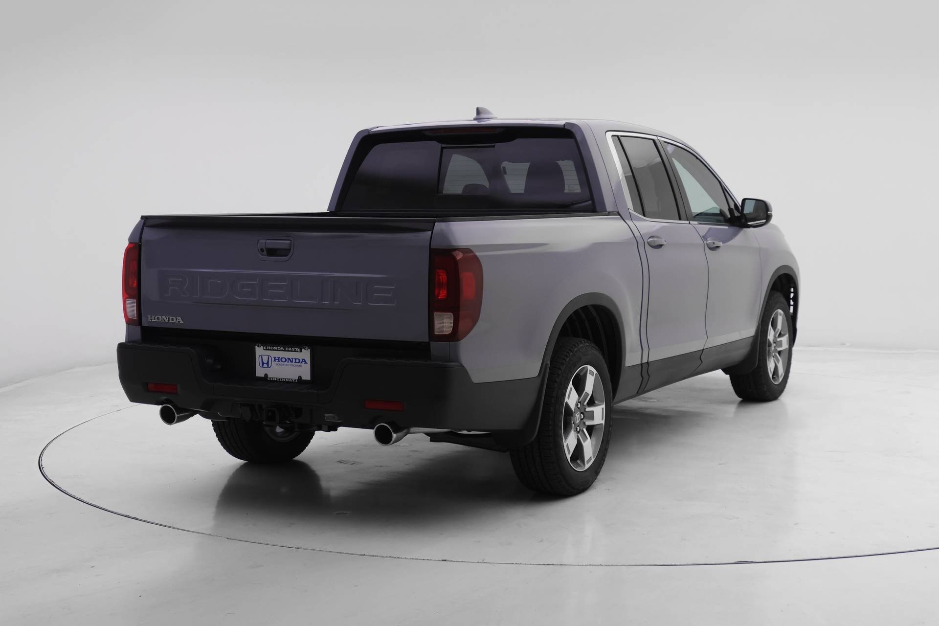 2026 Honda Ridgeline RTL photo 2