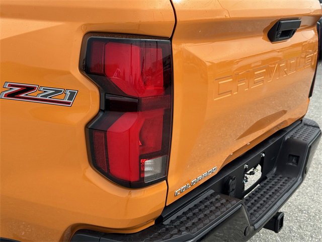 2025 Chevrolet Colorado Z71 photo 10