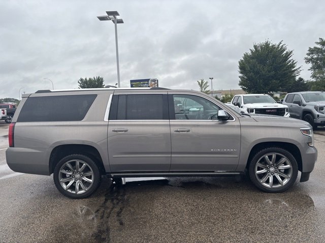 Used 2019 Chevrolet Suburban Premier with VIN 1GNSKJKC2KR108190 for sale in Rochester, Minnesota