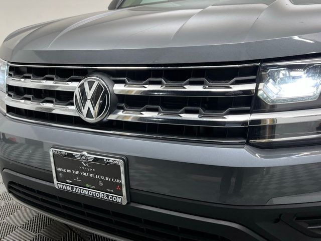 2018 Volkswagen Atlas S photo 3