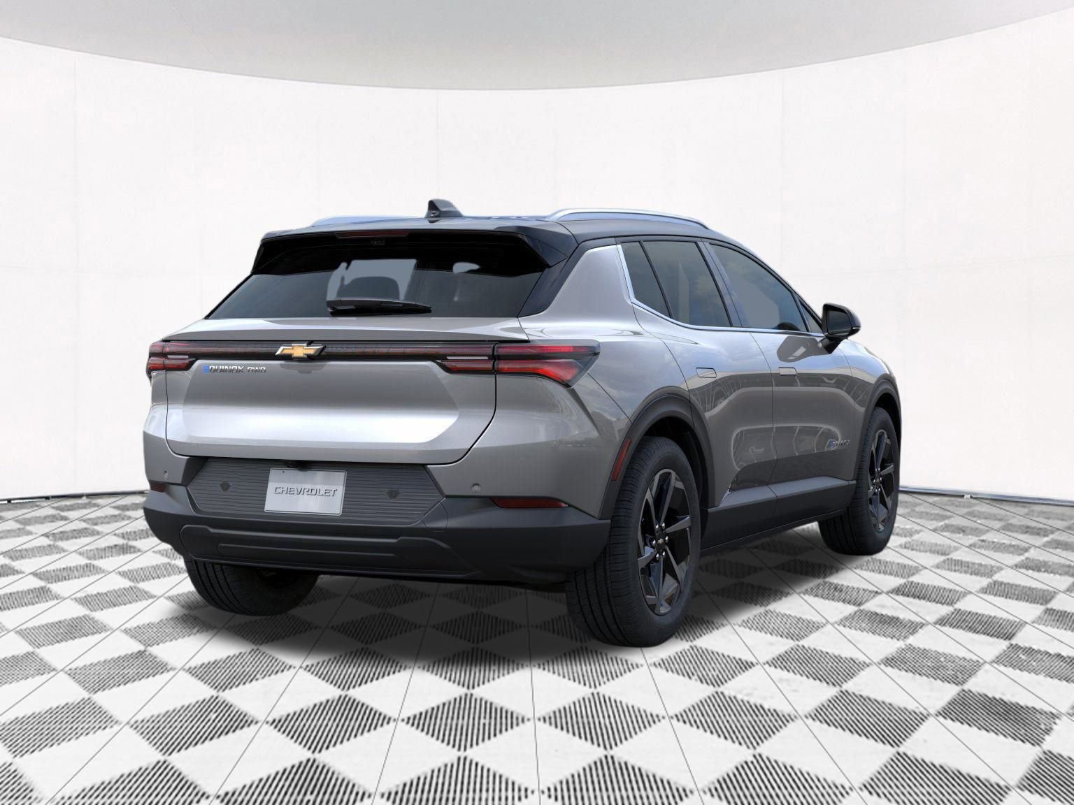 2026 Chevrolet Equinox EV LT photo 6