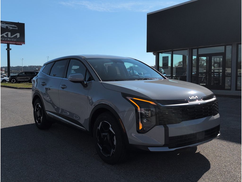 2026 Kia Sportage EX photo 4