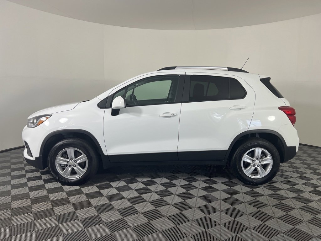2022 Chevrolet Trax LT photo 22