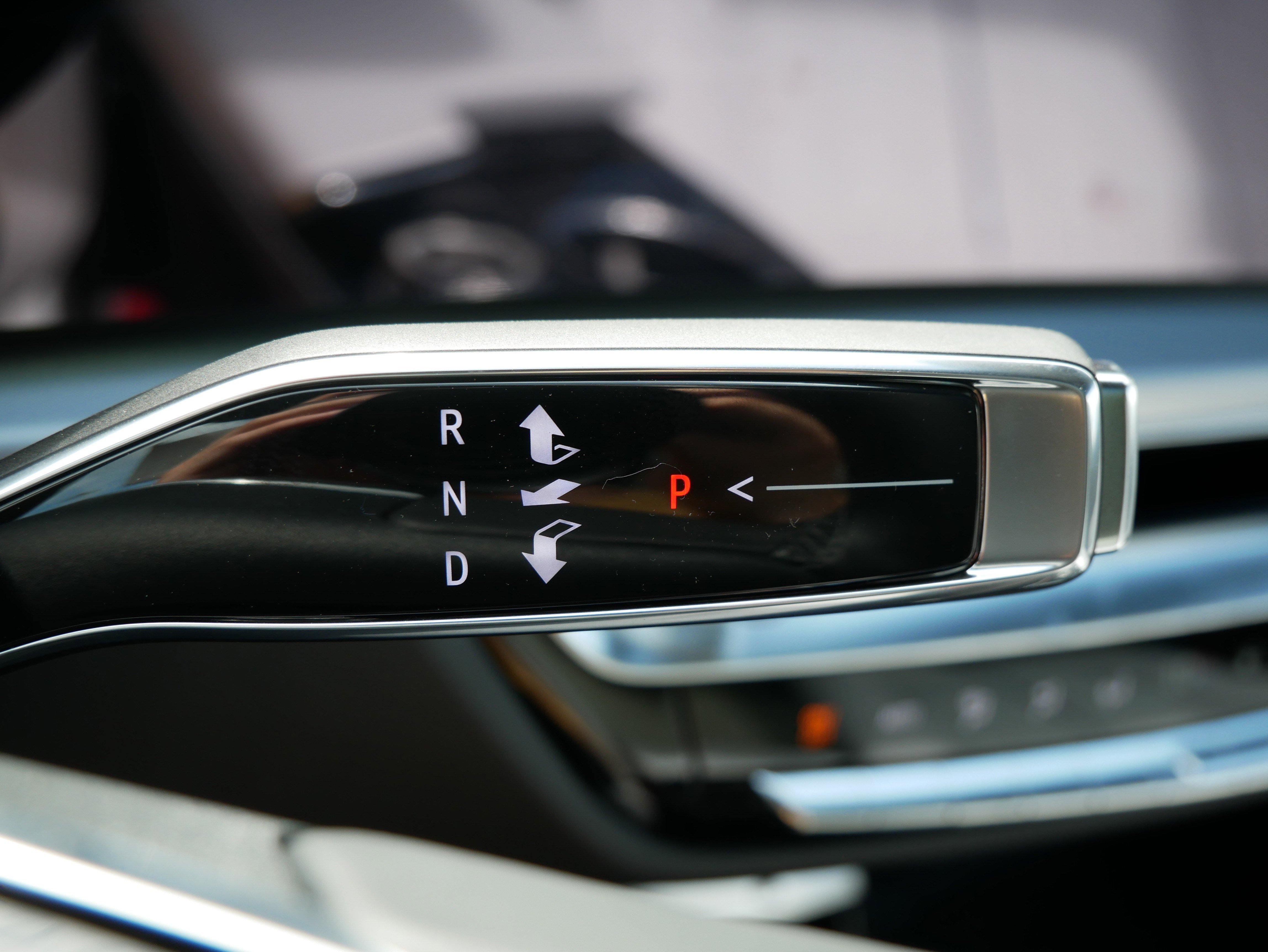 2026 Cadillac Lyriq Luxury photo 17