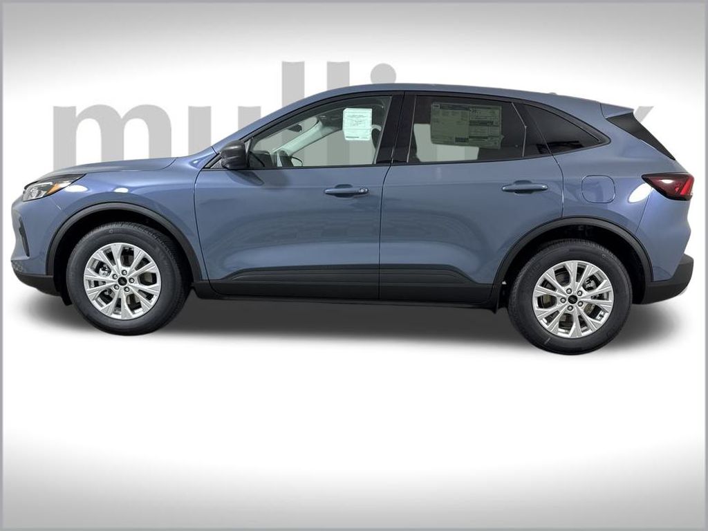 2025 Ford Escape Active photo 2