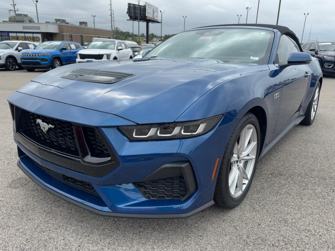 2024 Ford Mustang GT Premium Convertible photo 7
