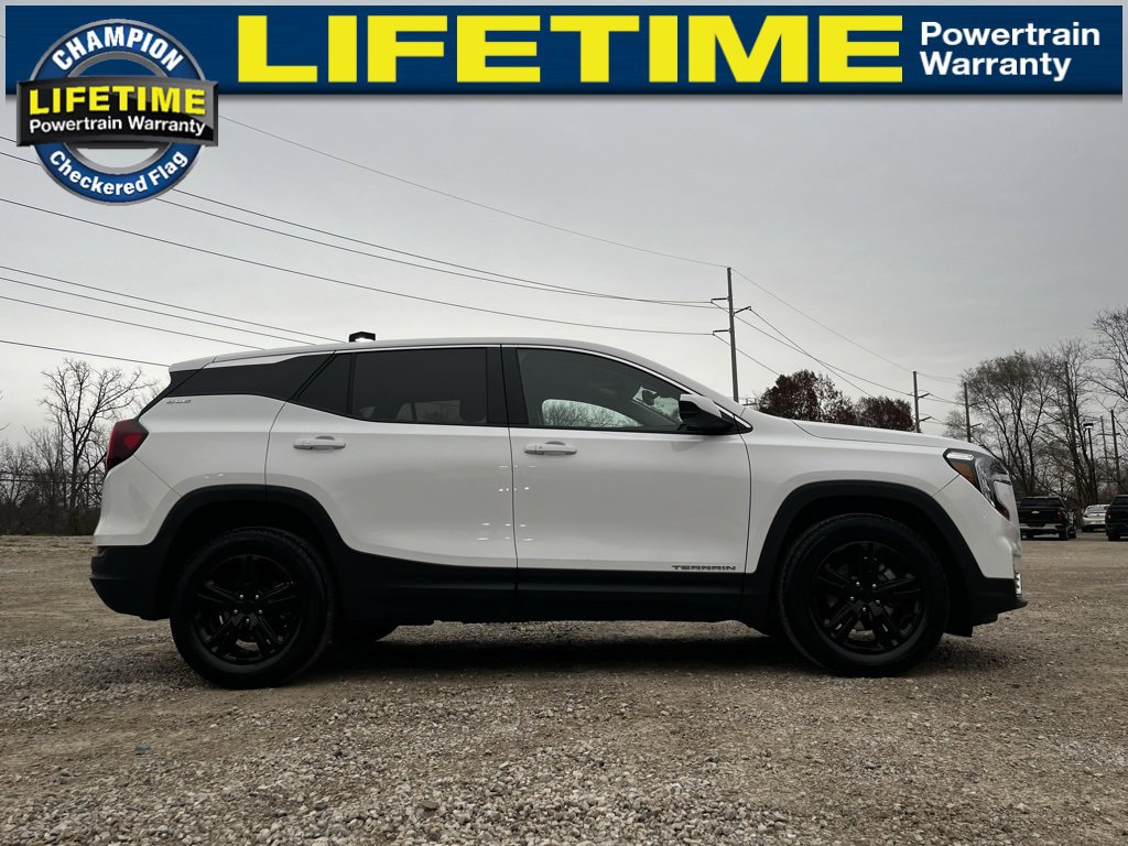 2024 Gmc Terrain SLE photo 3
