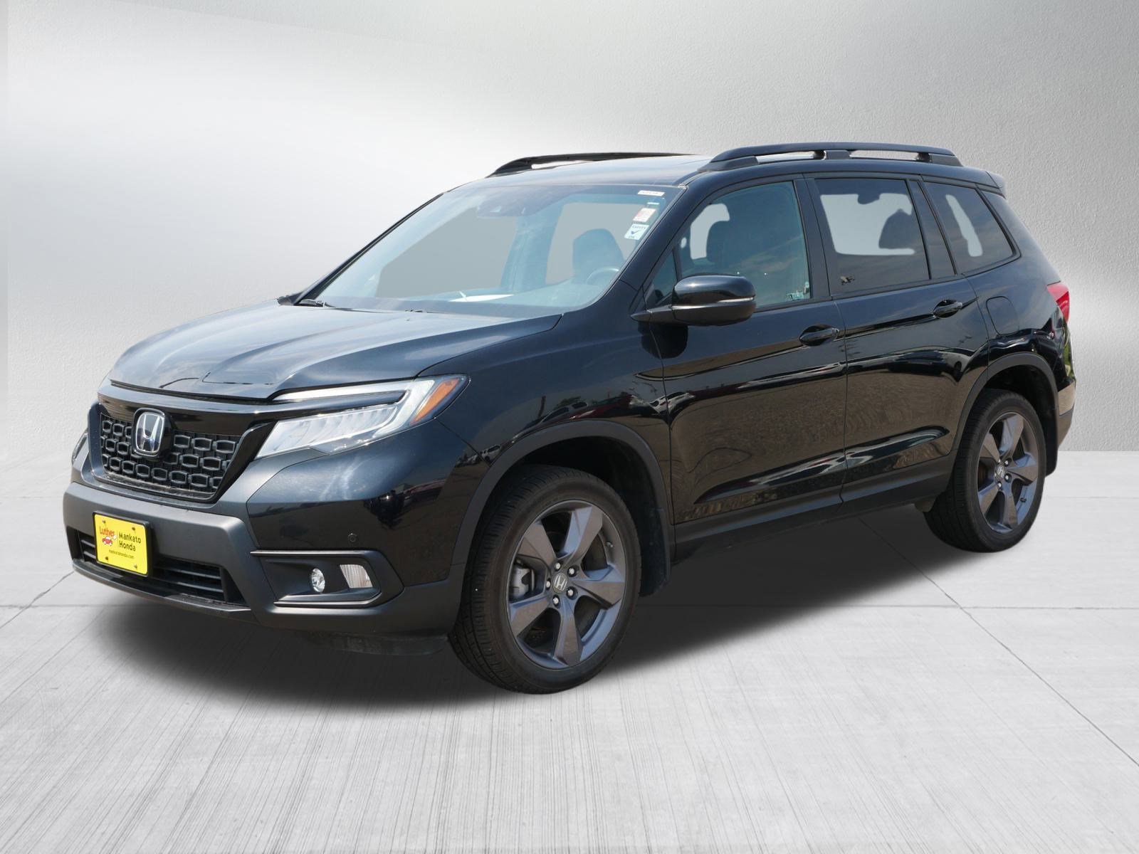 2021 Honda Passport Touring photo 3