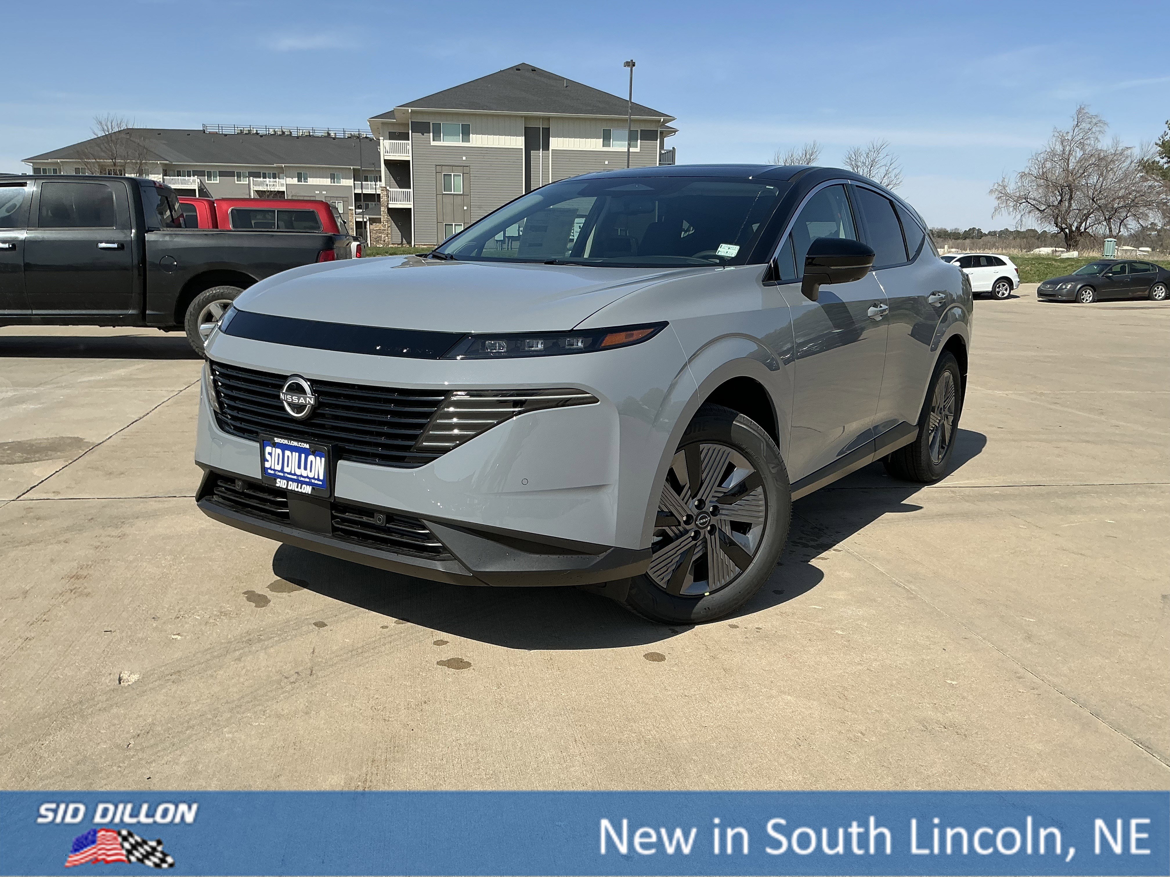 2025 Nissan Murano SL's photo