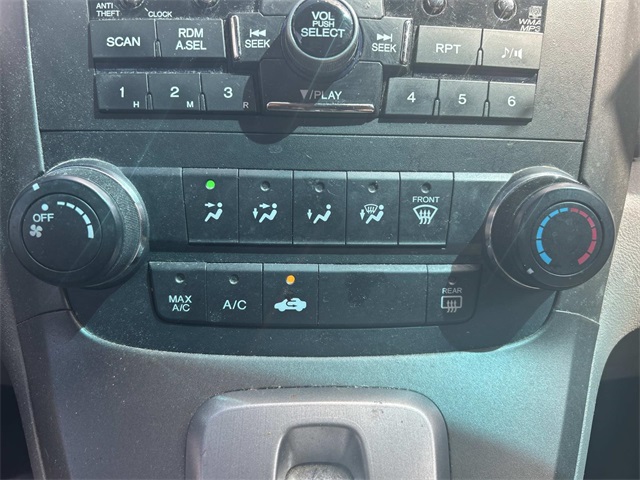 2011 Honda CR-V SE photo 15