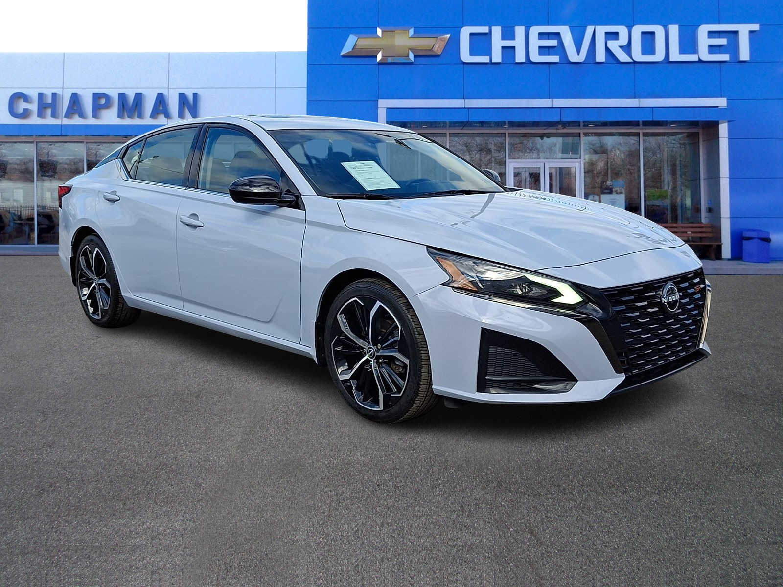 2023 Nissan Altima SR