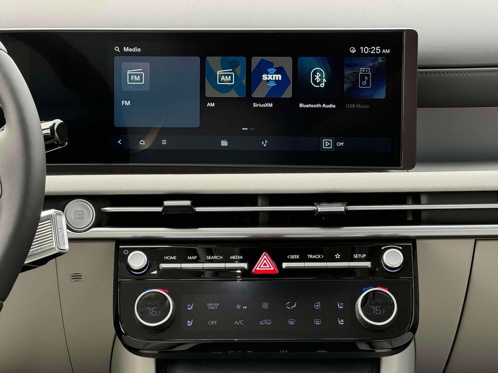 2025 Hyundai Tucson Hybrid Limited photo 18