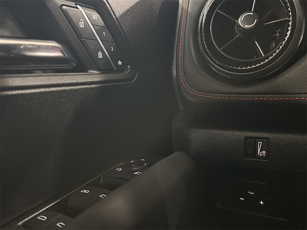 2024 Chevrolet Colorado Z71 photo 17