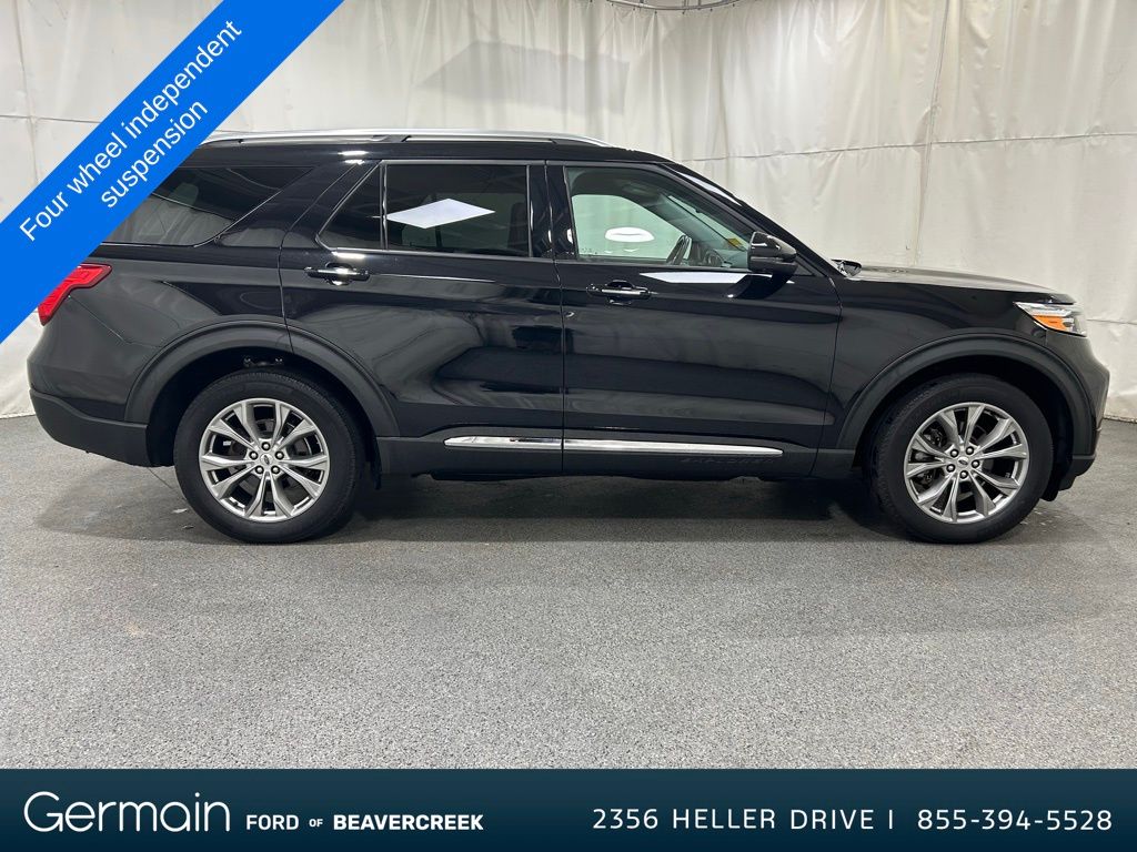 2022 Ford Explorer Limited photo 2