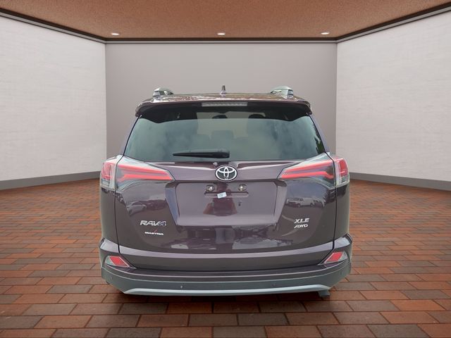 2017 Toyota RAV4 XLE photo 24