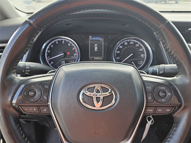 2020 Toyota Camry SE photo 22