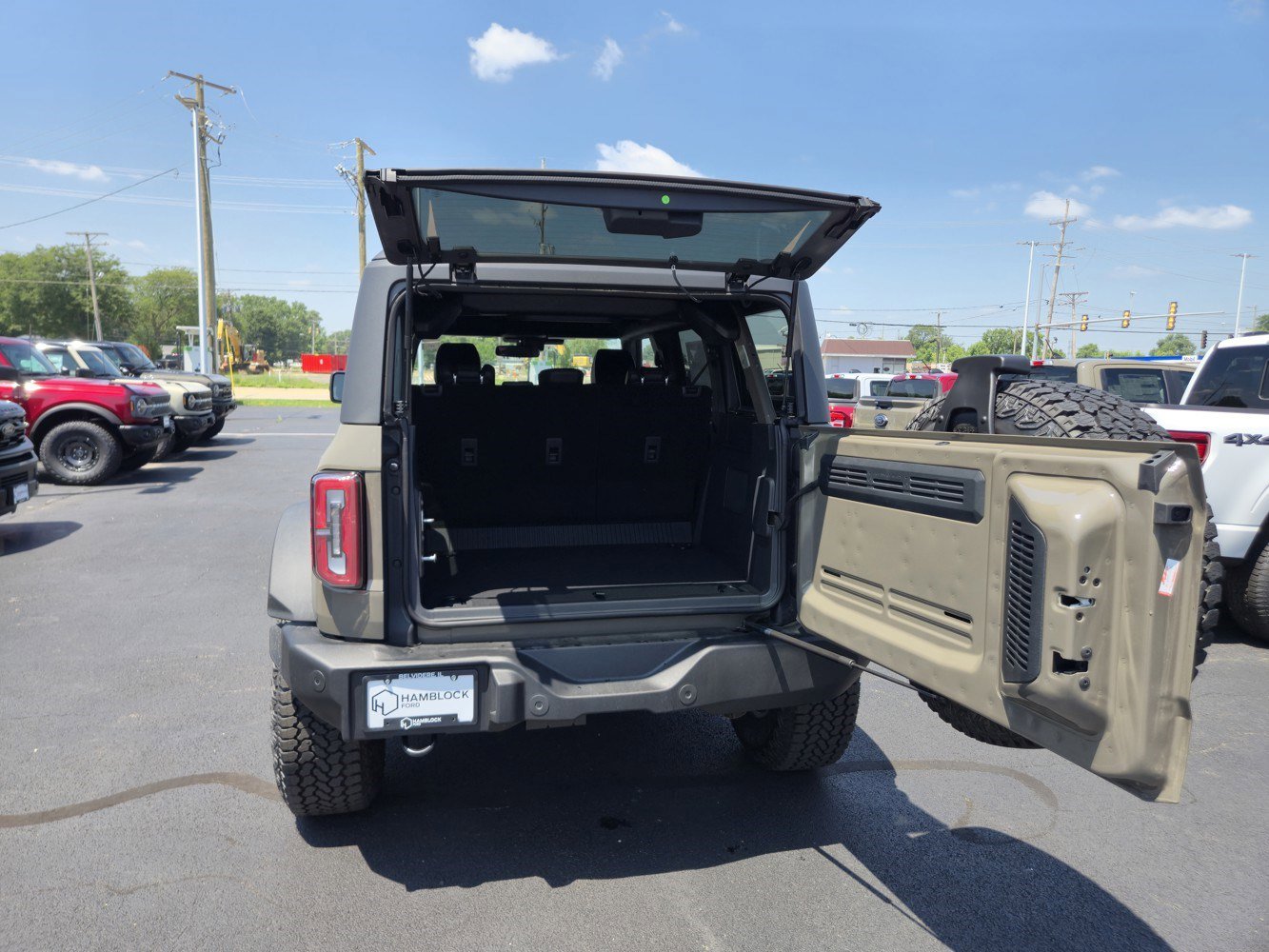 2025 Ford Bronco Outer Banks photo 22