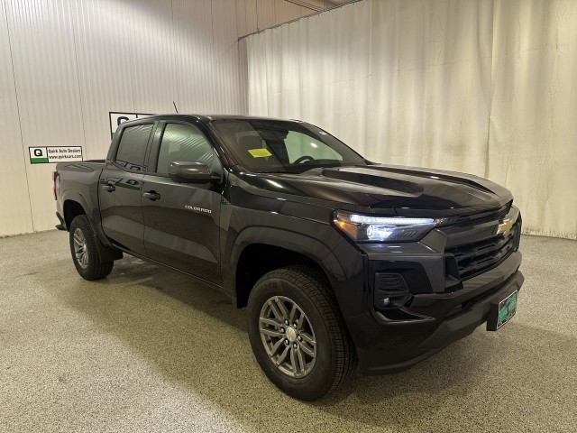 2025 Chevrolet Colorado WT/LT