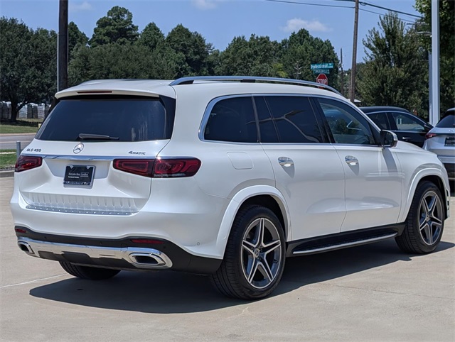 2022 Mercedes Benz GLS 450 4MATIC photo 2