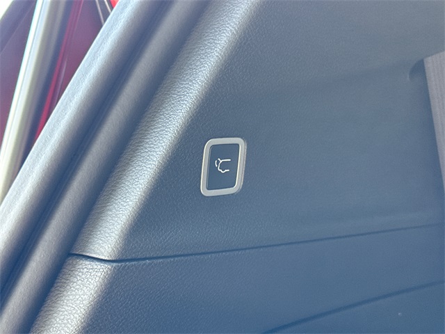 2026 Chrysler Pacifica photo 30