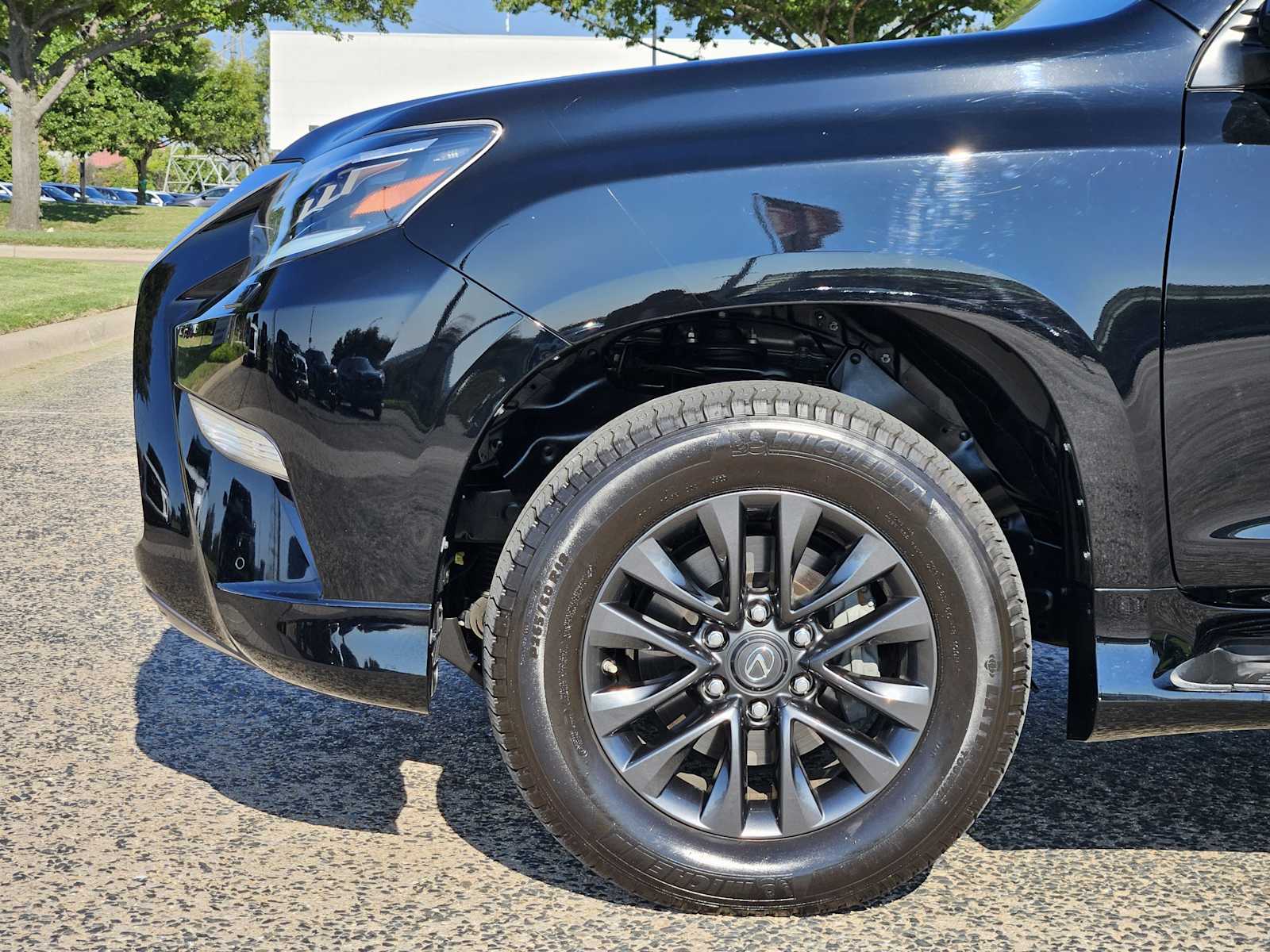 2023 Lexus GX 460 Premium photo 5