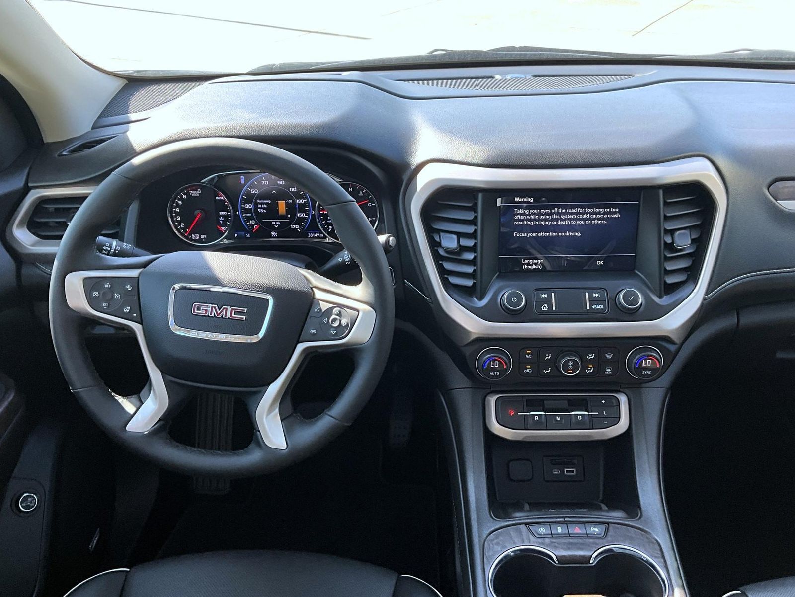2023 Gmc Acadia Denali photo 13