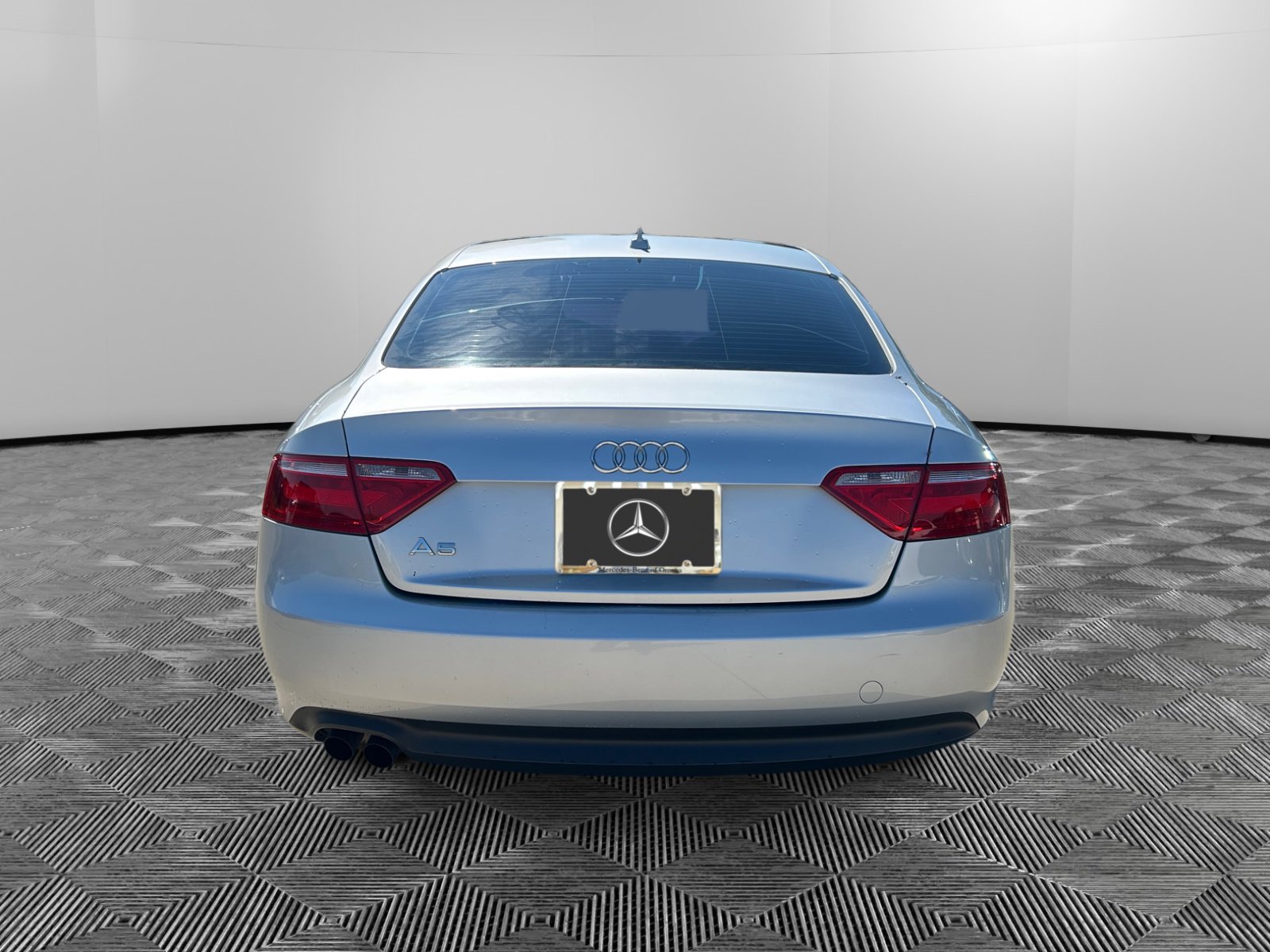 2011 Audi A5 2.0T Premium photo 4