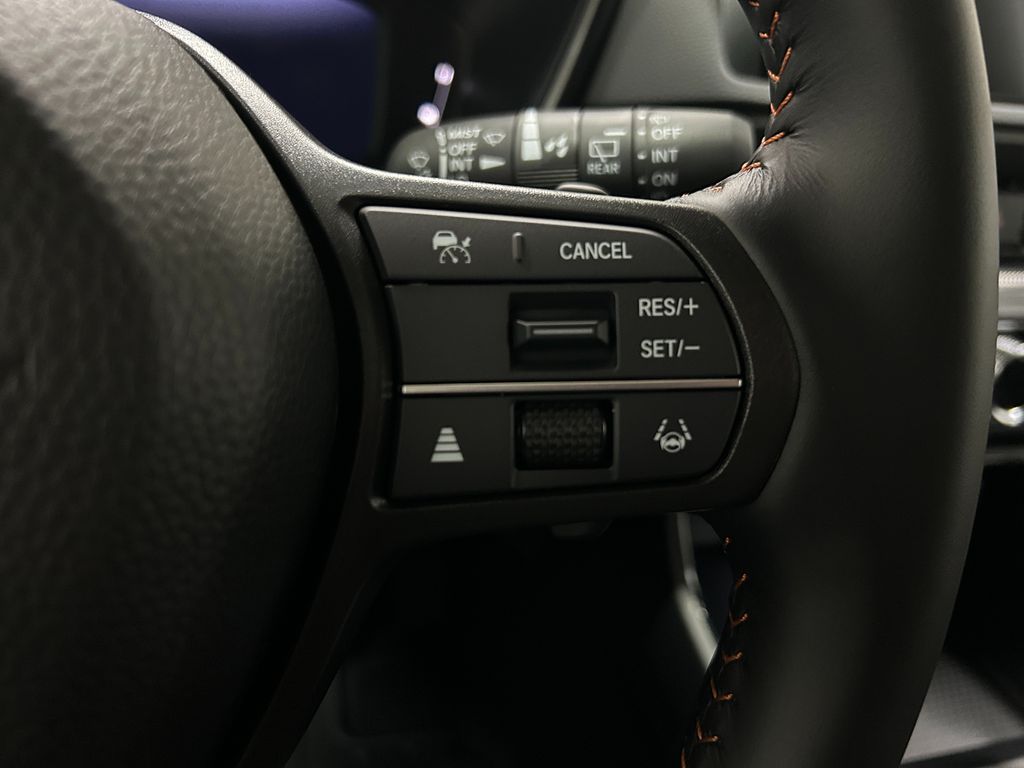 2026 Honda CR-V Hybrid Sport-L photo 11
