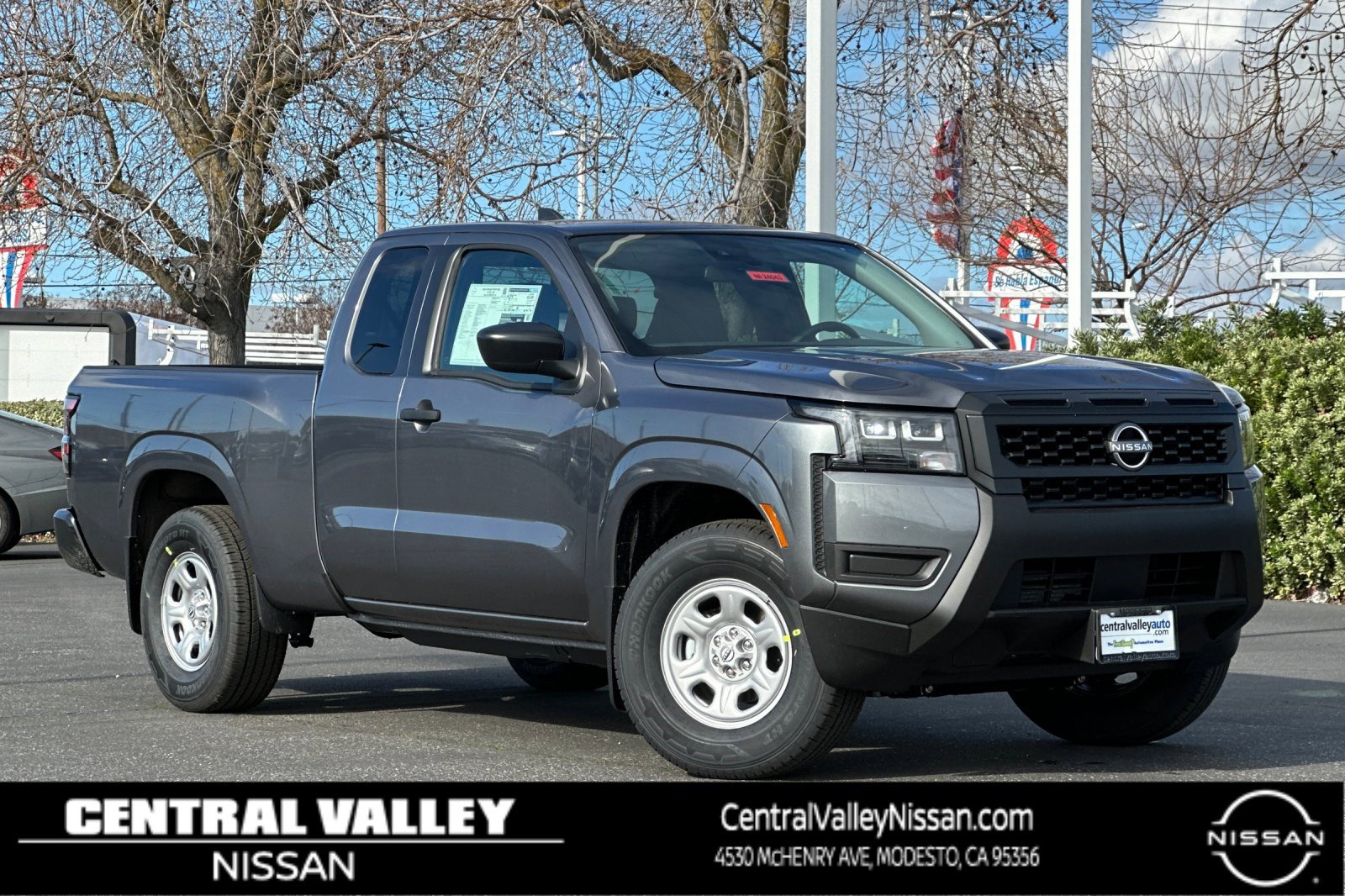 2026 Nissan Frontier S's photo