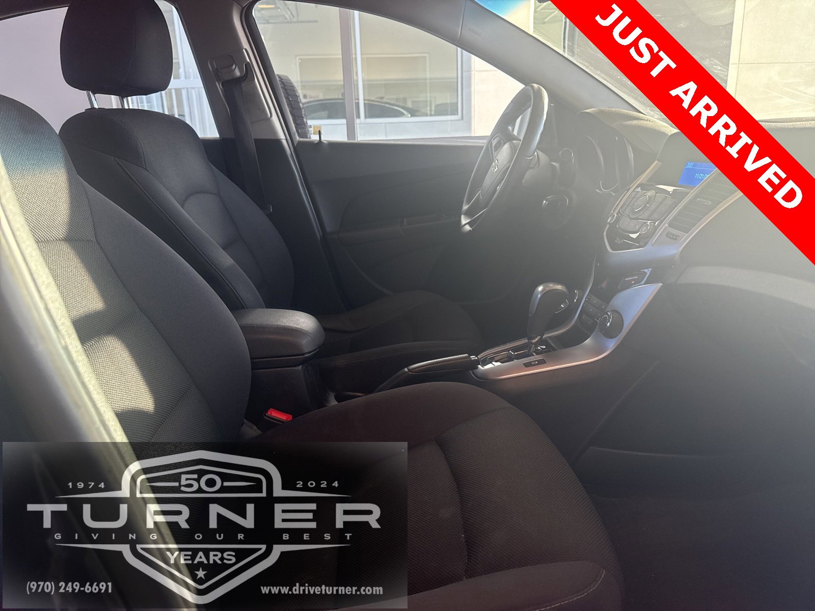 2015 Chevrolet Cruze LT photo 3