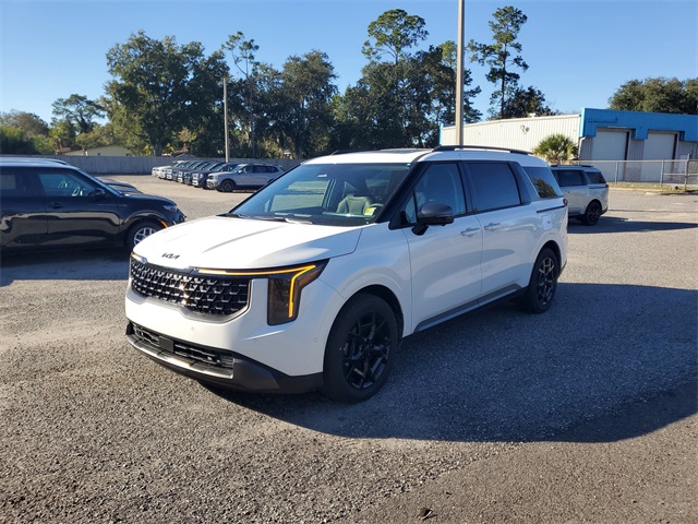 2026 Kia Carnival SX photo 4