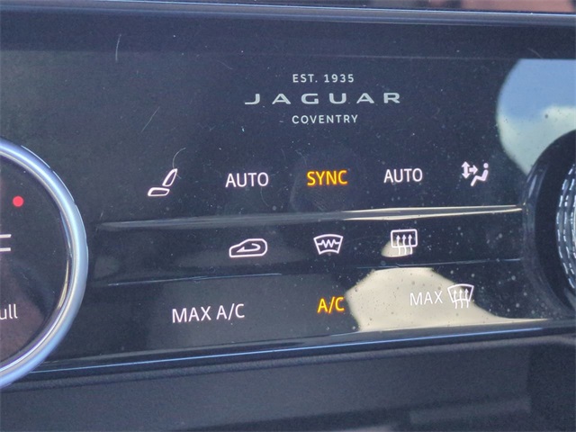 2023 Jaguar F-PACE P400 R-Dynamic S photo 21