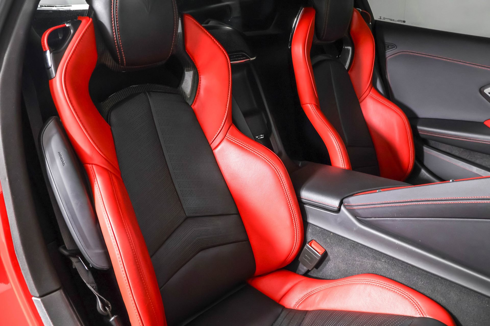 2021 Chevrolet Corvette Stingray 2LT photo 28