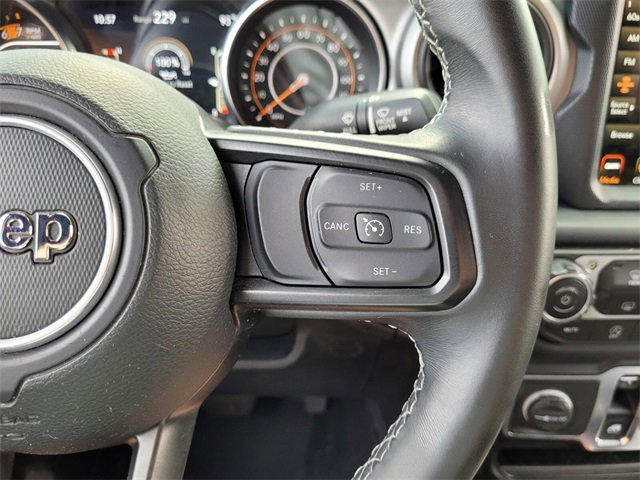 2021 Jeep Wrangler Anniversary Edition photo 32