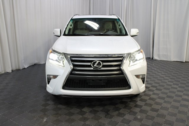 2014 Lexus GX 460 photo 2