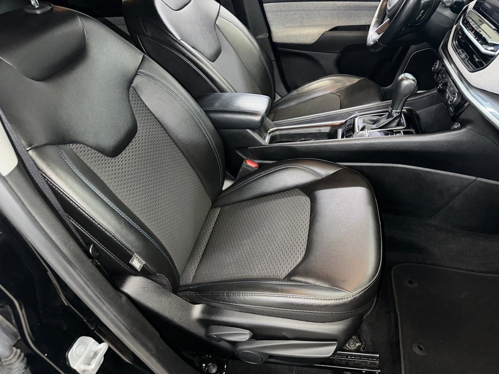 2022 Jeep Compass Latitude photo 12