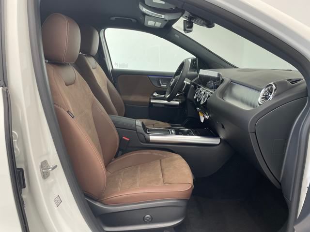 2025 Mercedes Benz GLA 250 photo 16